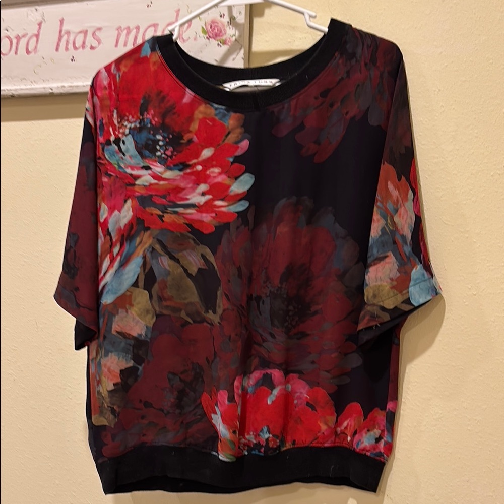 Floral Women's Top - Red and Black